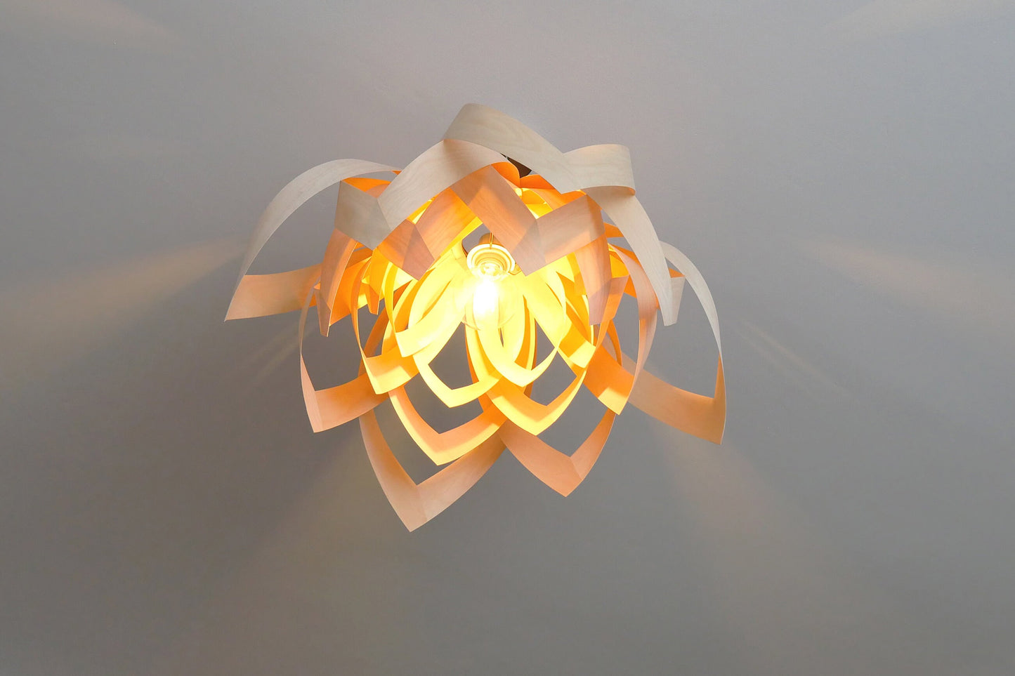 L18B, 70cm Handmade pendant lamp from birch veneer.