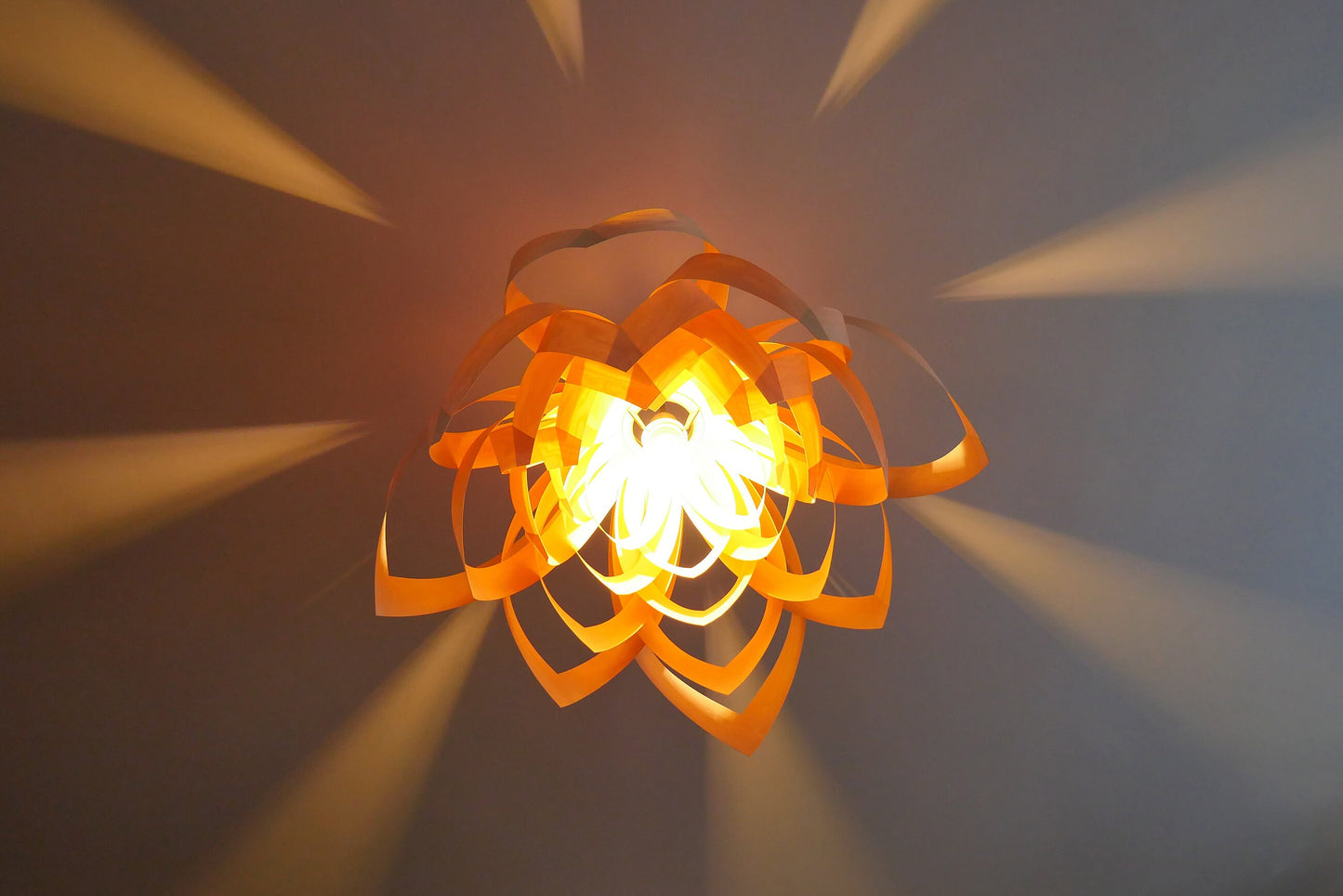 L18B, 90cm Handmade pendant lamp from birch veneer.